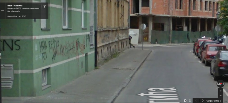 Illustration for article titled Google Street View Captures Crime From Start To Finish